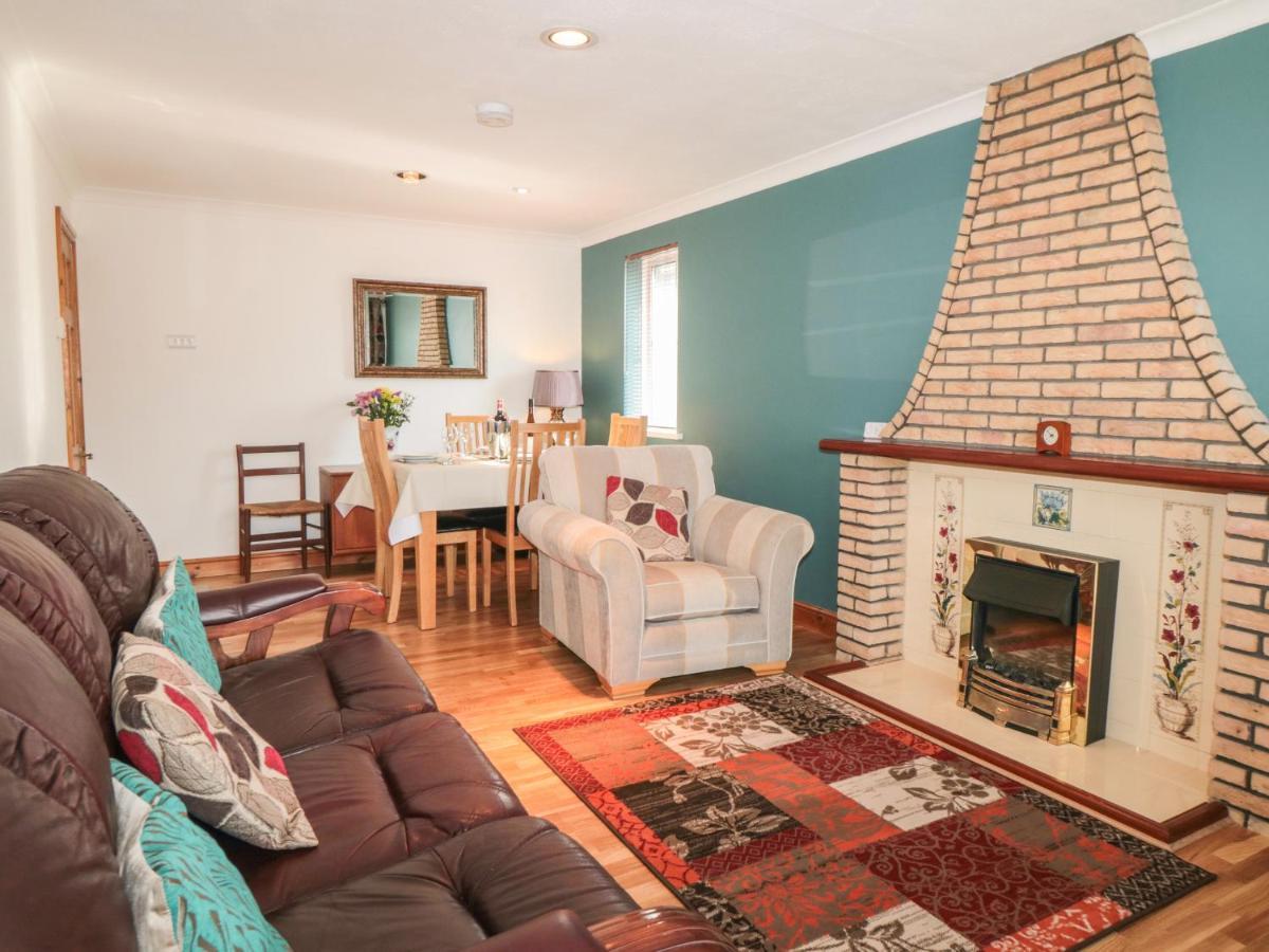 17 Costa Way Villa Pickering Eksteriør billede
